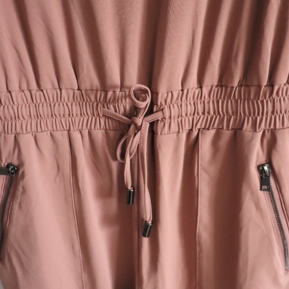 Camber & Grace Women's Sz M Dusty Pink Sleeveless Pocket Stretch Tank Jumpsuit - Picture 8 of 12